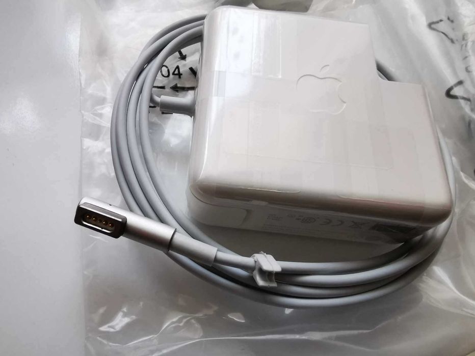 Incarcator nou Magsafe 45W si 60W mufa L MacBook Air / Pro 11 13 inchi