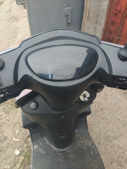 Продам скутер AI LI 49CC