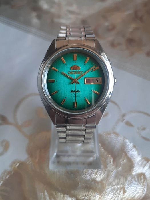 Продам часы Ориент-по выбору