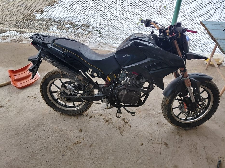 Эндуро  кросс 250 куб