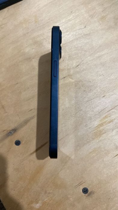 iPhone 13 рабочий