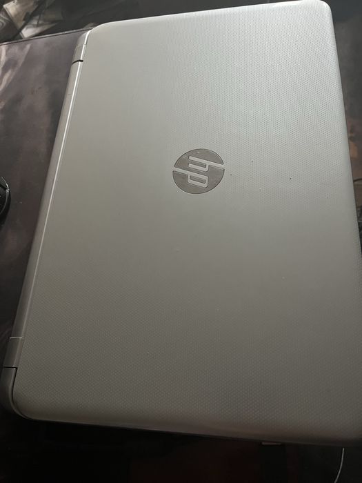 Ноутбук hp неплохой