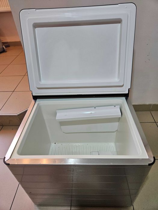 Lada frigorifica aluminiu gaz electric Dometic 41l rulota camping