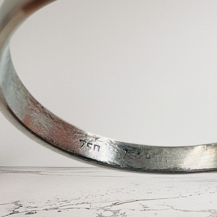 Златен античен пръстен 18к бяло злато и диамант 1кт