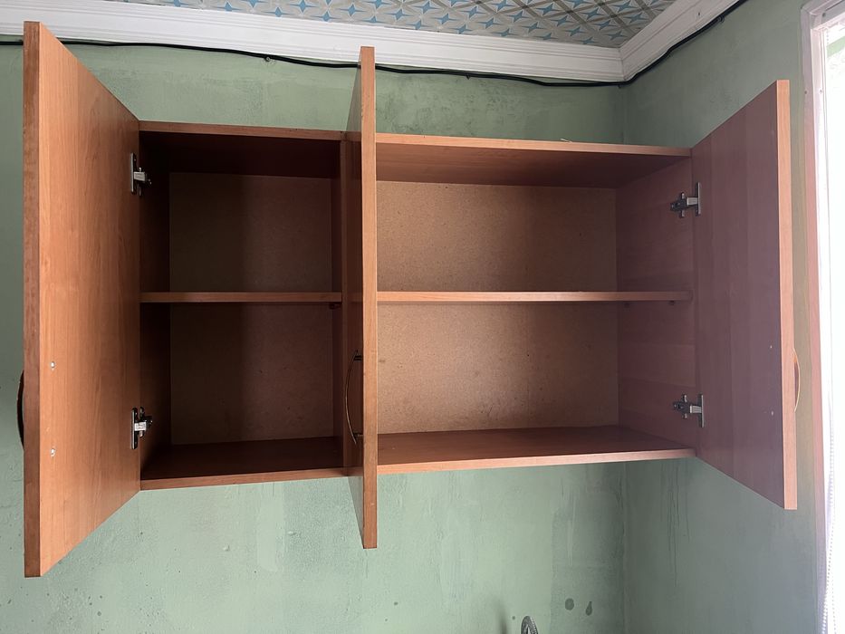 Кухонный шкаф