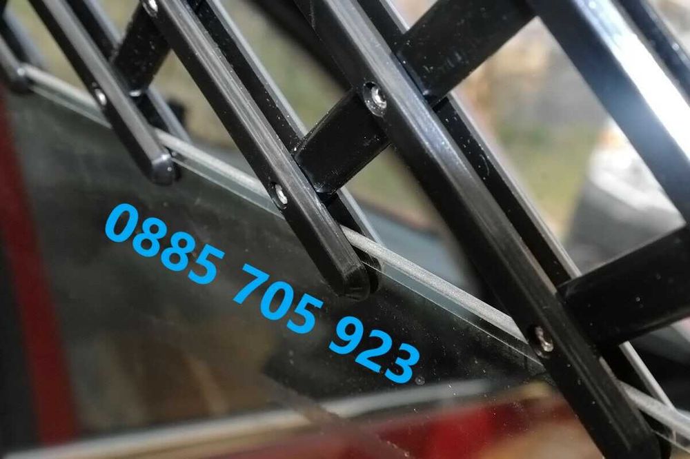 Сгъваема преграда за прозорец домашни любимци