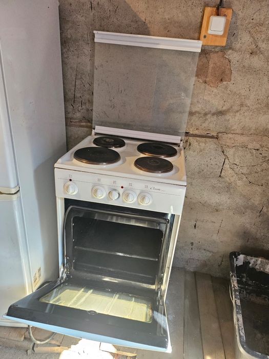 Продам электрическая плита Classik