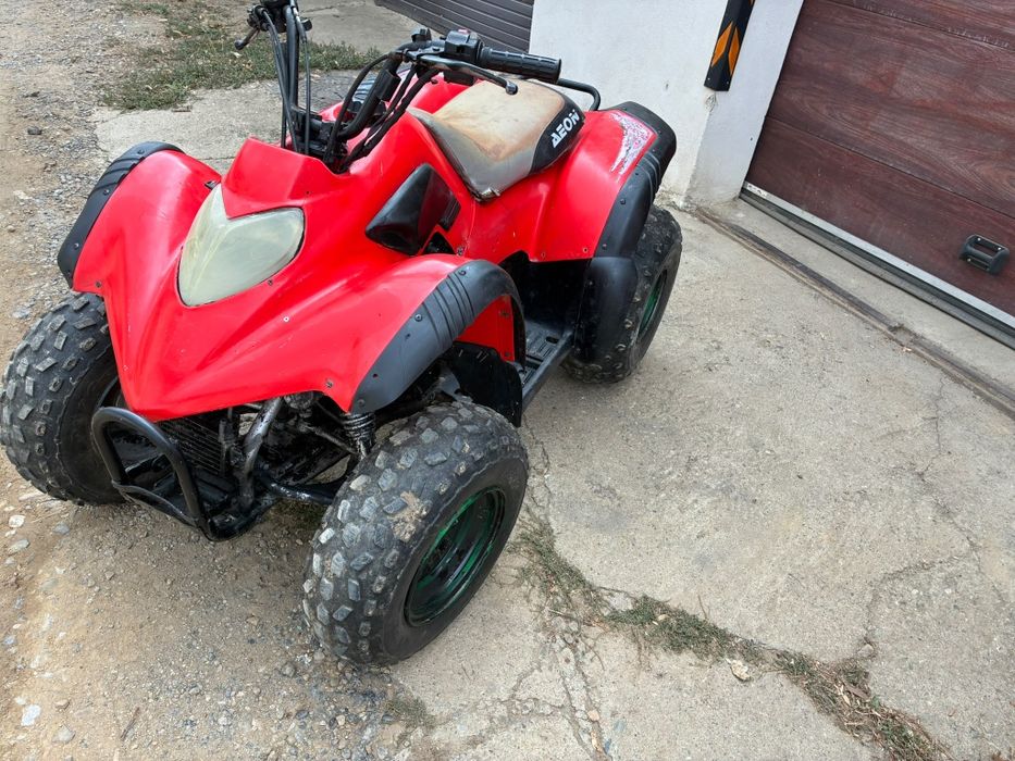 Vând atv  automat  180 cmc