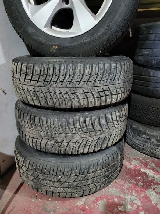 Jante de aliaj cu anvelope de iarna BMW F30/F31/E90/E91 /E90