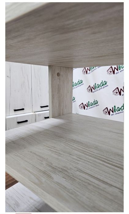 Журнальный столик. Район Встречи