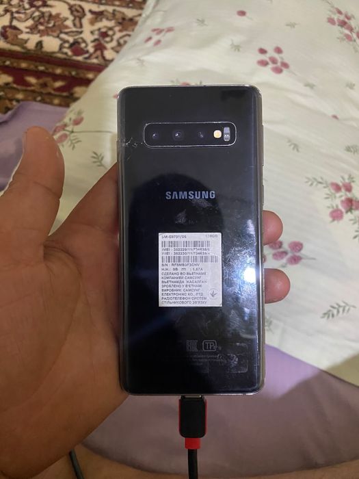 Самсунг S10 128гб