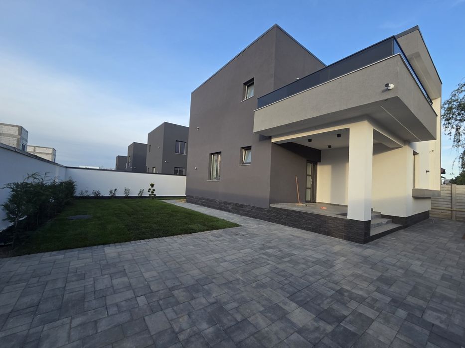 Casă nouă P+E, Selgros Ford Casa Noastră