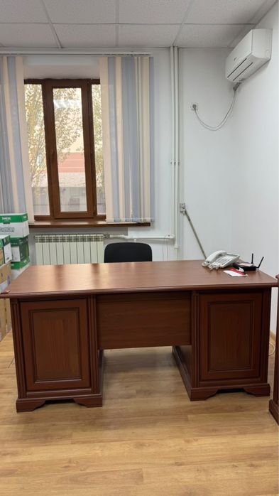 Срочно Продам офисную мебель