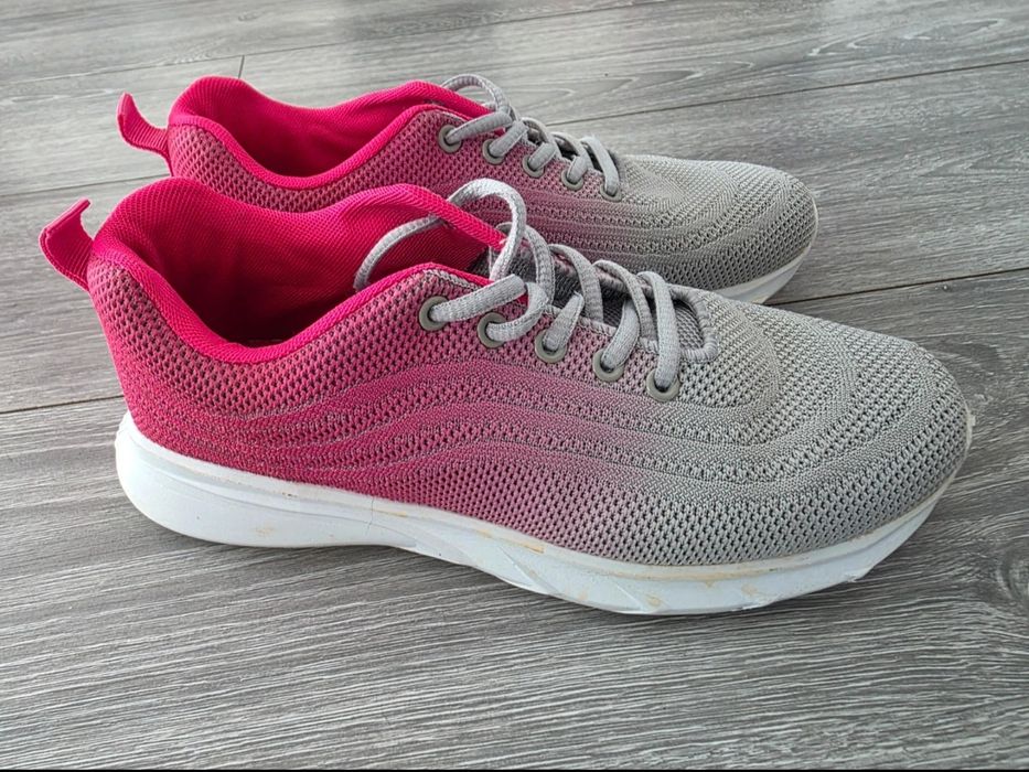Adidasi sport panza