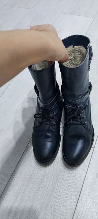 Женская обувь и кросовкаи туфли