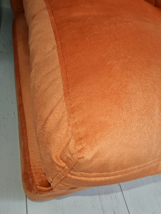 Ново канапе, подходящ за детска стая