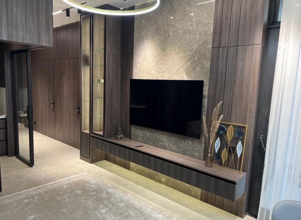 Four Seasons Apartments