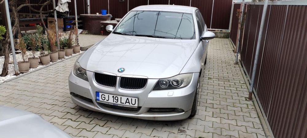 Vand BMW .Masina de garaj