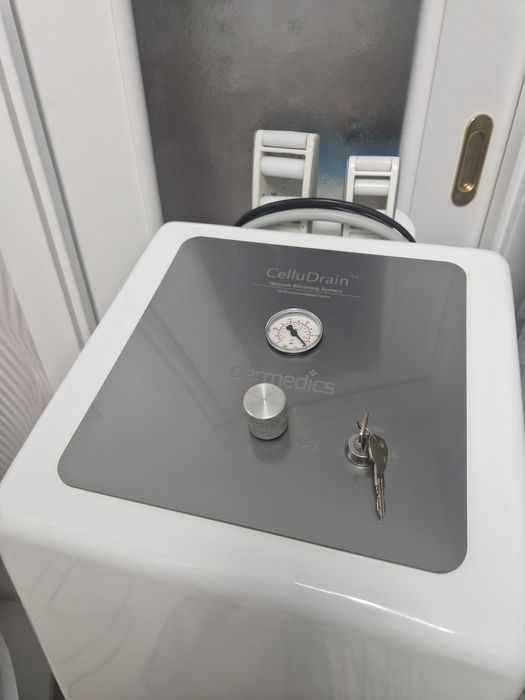 Masaj cu vacuum endermologic Dermedics profesional