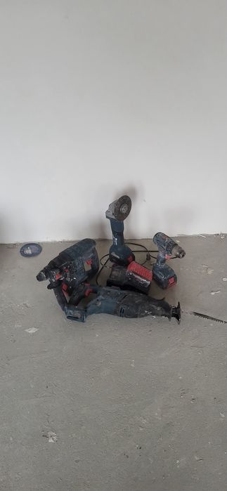 Set scule Bosch profesional