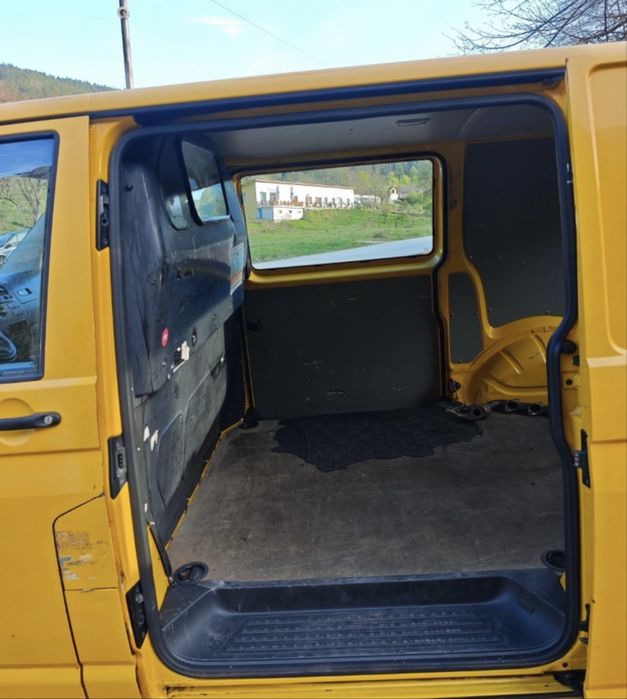 Vand Wolkswagen transporter T5