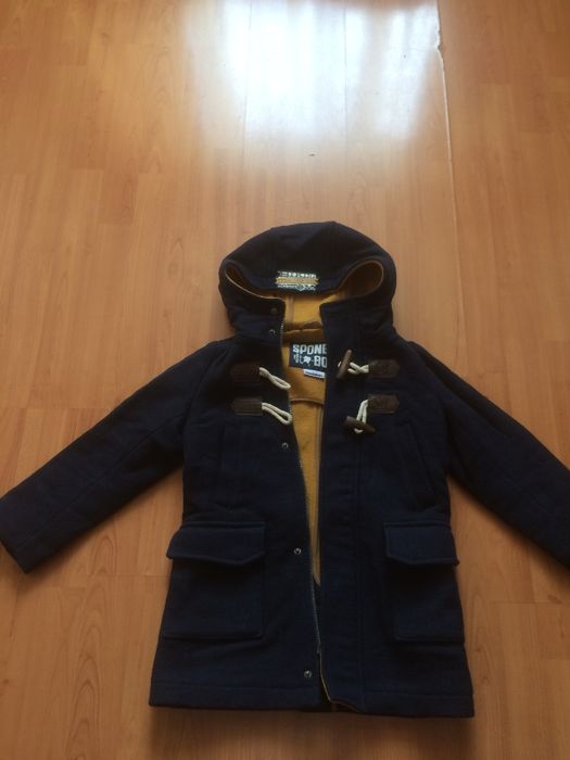 продам куртки на мальчика