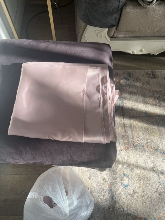 Продам шторы на петлях и постер