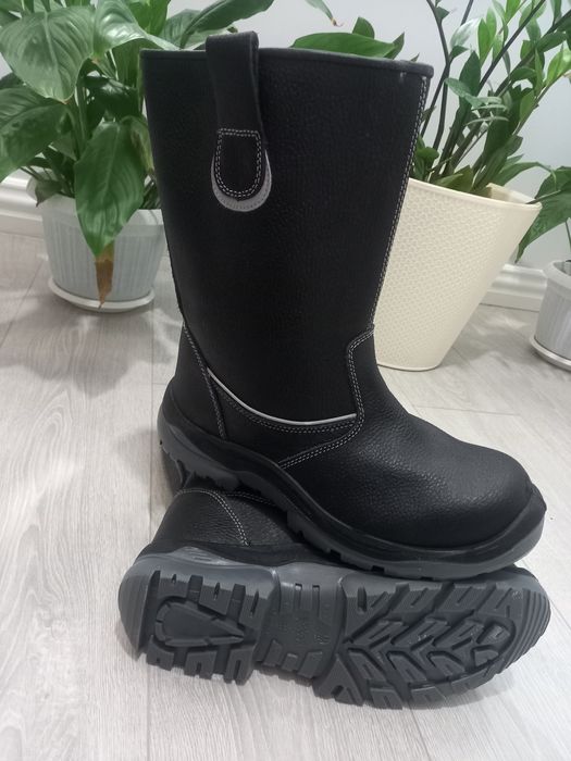 Спец сапоги 43.40-41,42-43,44-45.