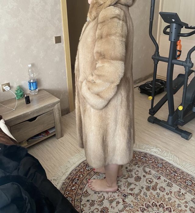 Шуба в хорошем состоянии