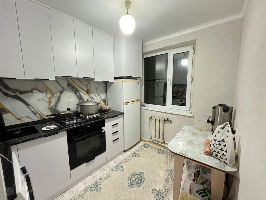 Продается 4х-комн.кв на 7 микрорайоне