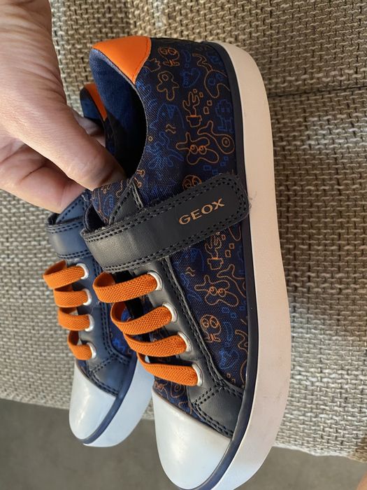 Кецове geox, 32 размер , 20,5 см дължина на стелката , обувани веднъж