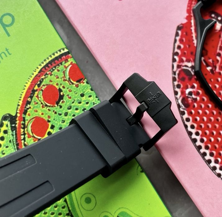 Часы AP x Swatch Royal Pop