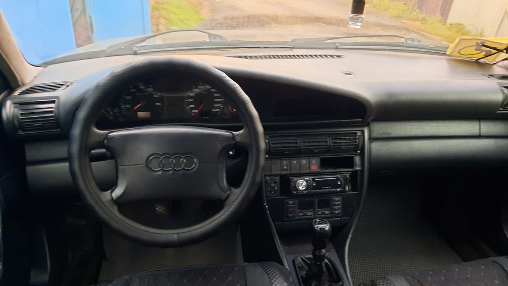 Продам машину ауди