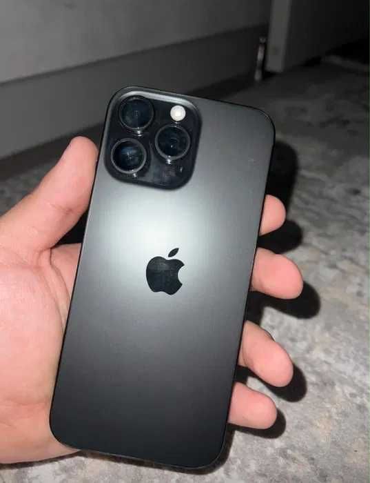 Iphone 16 pro  продам