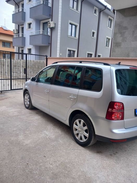 Vw touran 2.0 tdi 7 местна