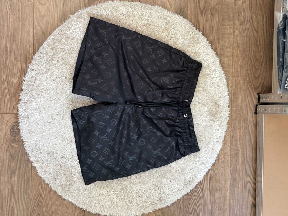 Louis Vuitton LV бански шорти НОВО XL