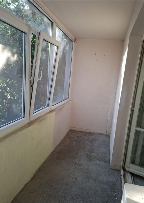 garsoniera de vanzare