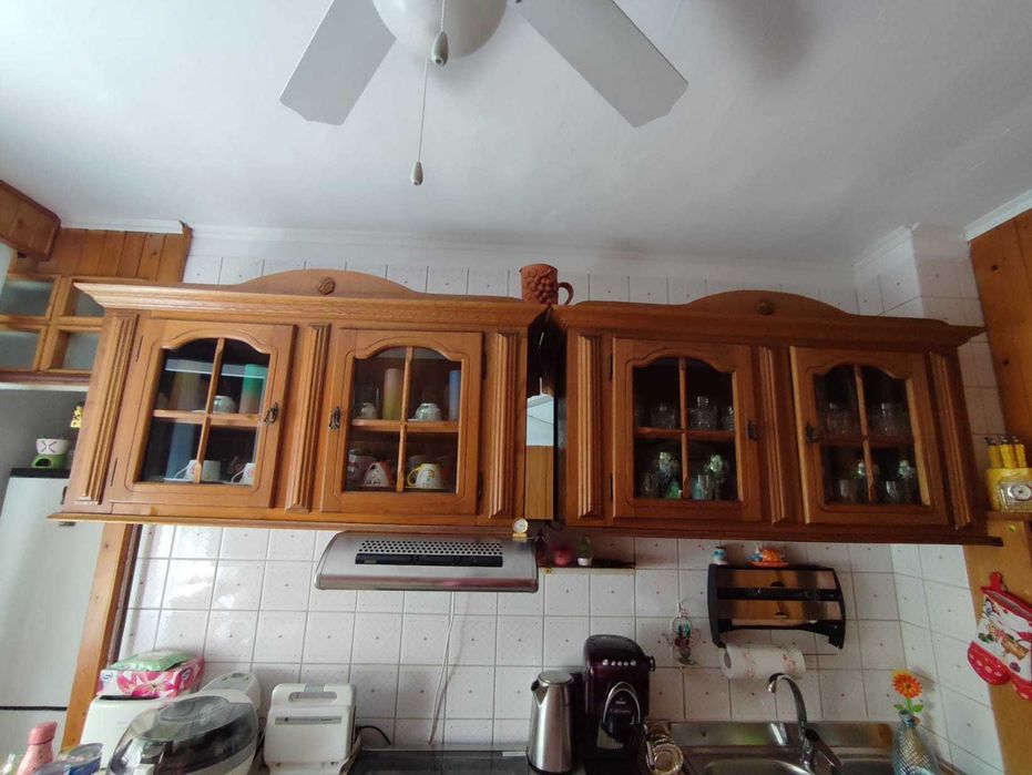 mobilier bucatarie si electrocasnice