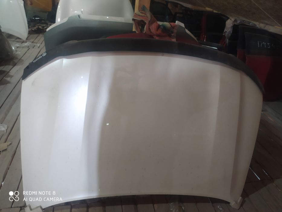 Капот Toyota land cruiser 200