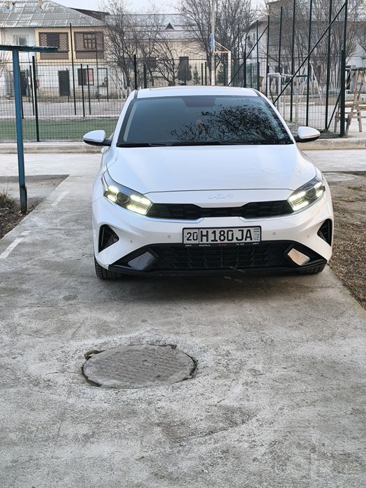 Kia cerato Luxe+ 2.0