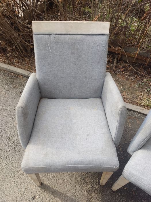 Кресла деревянные