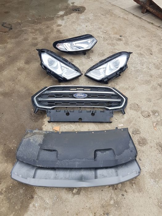 Far/faruri stanga/dreapta ford ecosport xenon si bec d5s,grila,spoiler