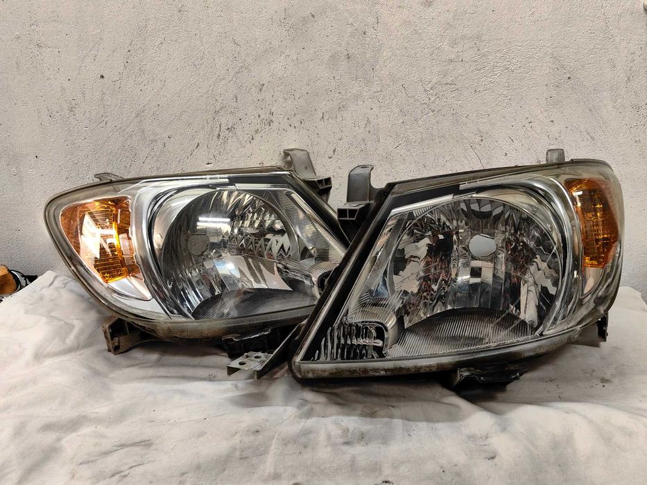 Оригинални фарове Тойота   Toyota Hilux