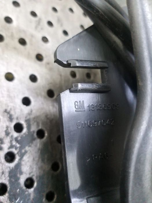 Maner cu cablu deschidere capota opel corsa e x15 13188912 511697042 13186909 511697042