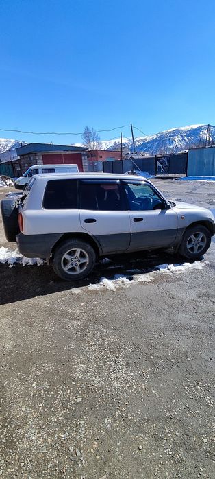 Продам toyota RAV4 1995 г