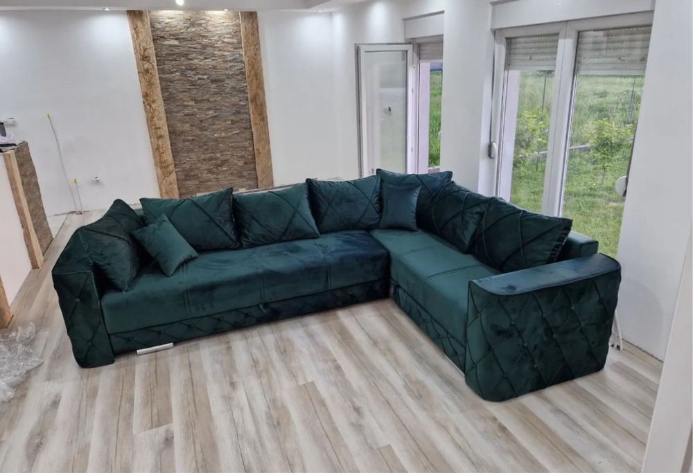 Colțare tapițate noi pe comandă