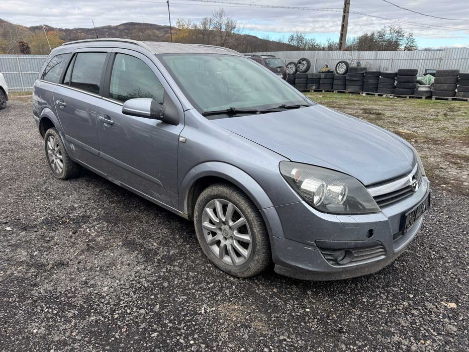 Dezmembrari Dezmembrez Piese piesa Dez Opel Astra H Z19DT 120cp break