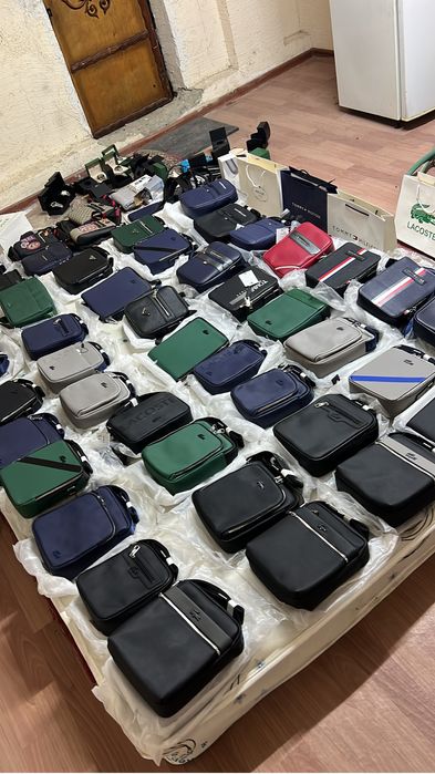 Барсетки лакоста томми