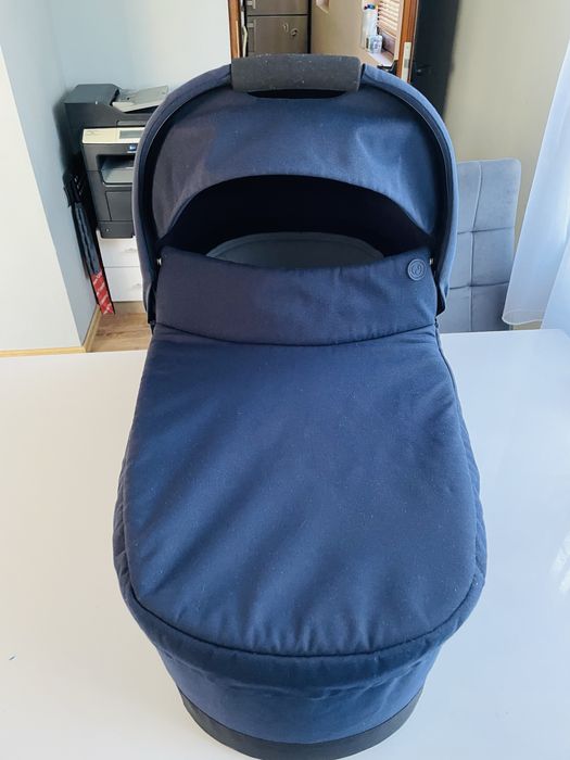 Лятна количка Cybex Balios S Lux и кош за новородено Cybex Cot S