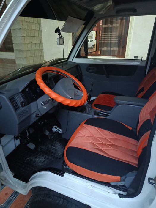 Damas sotiladi srochna